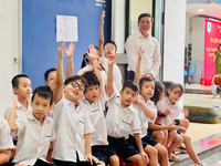 Học sinh quận Ba Đình trải nghiệm thực hành kỹ năng phòng cháy, chữa cháy