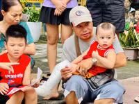 Người dân hứng khởi với trải nghiệm phòng cháy chữa cháy và cứu nạn cứu hộ
