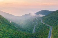 [ẢNH] Điều đặc biệt giúp đèo Hải Vân lọt 'top' 10 cung đường 'check-in' tuyệt diệu