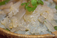 [ẢNH] Điểm danh những loại thực phẩm dễ gây ngộ độc vào mùa hè 