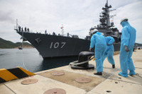 [ẢNH] Sức mạnh tàu khu trục Nhật Bản đang tập trận trên biển Đông