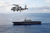 [ẢNH] Chiến hạm mạnh nhất của Nhật Bản diễn tập chống ngầm ở biển Đông