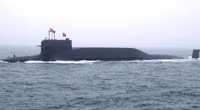 Tàu ngầm hạt nhân Trung Quốc đi nổi bất thường qua eo biển Đài Loan