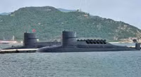 Tàu ngầm hạt nhân Trung Quốc đi nổi bất thường qua eo biển Đài Loan
