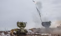 'Rồng lửa đa đầu' UR-77 Nga đã tiến sát biên giới Ukraine