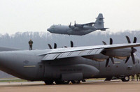 [ẢNH] Mỹ cho EC-130H sẵn sàng 