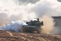 [ẢNH] Chuyên gia quân sự phân tích về tình huống xe tăng Trung Quốc tiến vào đường phố Đài Loan