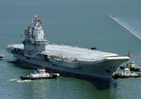 [ẢNH] Đề phòng tàu sân bay trục trặc, Trung Quốc phải mang thêm tàu kéo hỗ trợ