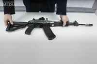 [ẢNH] Nga ra mắt súng AK mang nét phương Tây, sự khôn ngoan hay bước thụt lùi