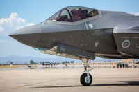 [ẢNH[ Úc biên chế cùng lúc 30 chiến đấu cơ tàng hình F-35A