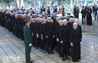 Hình ảnh gia đình Tổng Bí thư Nguyễn Phú Trọng tại Lễ viếng