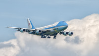 Tổng thống Biden bác đề xuất về màu sơn dành cho chuyên cơ Air Force One của ông Trump