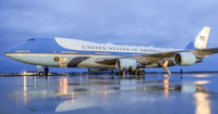 Tổng thống Biden bác đề xuất về màu sơn dành cho chuyên cơ Air Force One của ông Trump