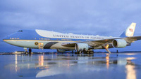 Tổng thống Biden bác đề xuất về màu sơn dành cho chuyên cơ Air Force One của ông Trump