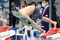 [ẢNH] ‘Soái ca bơi lội’ khiến Jennie (BlackPink) mê mẩn là ai? 