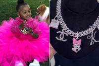 [ẢNH] Muôn kiểu nuông chiều con quá mức của dàn sao Hollywood