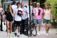 [ẢNH] Hai nàng dâu tương lai nhà Beckham: Nhan sắc và gia thế ‘khủng’ 