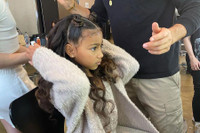 [ẢNH] Muôn kiểu nuông chiều con quá mức của dàn sao Hollywood