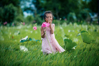 [ẢNH] Mùa sen thanh khiết trên khắp nẻo miền Trung 