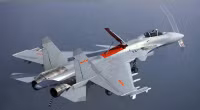 [ẢNH] Đưa ‘hổ giấy’ J-15 ra bay biển, hiểm nguy rình rập chính phi công Trung Quốc