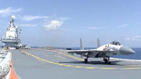 [ẢNH] Đưa ‘hổ giấy’ J-15 ra bay biển, hiểm nguy rình rập chính phi công Trung Quốc