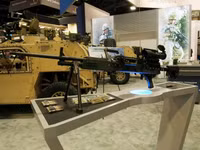 [ẢNH] Siêu súng mới của Mỹ bắn xa như M2, cơ động như M240 và chính xác như M249