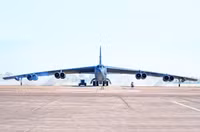 [ẢNH] Mỹ quyết định gia tăng sức ép lên Iran bằng phi đội pháo đài bay B-52H