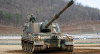 Phần Lan kéo xe tăng và siêu pháo tự hành K-9 'thần sấm' tới sát biên giới Nga