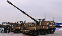 Phần Lan kéo xe tăng và siêu pháo tự hành K-9 'thần sấm' tới sát biên giới Nga