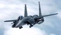 [ẢNH] Màn 'song kiếm hợp bích' giữa F-15E và F-22 tại Thái Bình Dương
