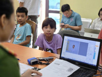 Công an xã Vân Đình: Tận tâm phục vụ, gần dân từ những thủ tục hành chính