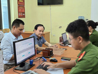 Công an xã Vân Đình: Tận tâm phục vụ, gần dân từ những thủ tục hành chính