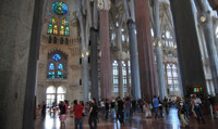 Kỳ quan nhà thờ Sagrada Família xây hơn 140 năm chưa hoàn thành