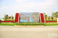 Đường hoa Home Hanoi Xuan 2022 rực rỡ đón du khách ghé thăm