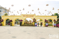 Đường hoa Home Hanoi Xuan 2022 rực rỡ đón du khách ghé thăm