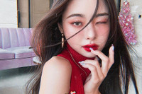 Sắc vóc nóng bỏng của nữ YouTuber ‘hot’ nhất mạng xã hội Hàn Quốc