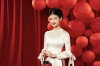 Sao Việt tung loạt ảnh đẹp lung linh chào đón Tết Nhâm Dần 2022