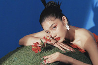 Sao Việt tung loạt ảnh đẹp lung linh chào đón Tết Nhâm Dần 2022