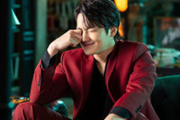 Vẻ đẹp 'bất bại' của Kim Bum sau 13 năm đóng 'Vườn sao băng' 