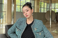 Sắc vóc nóng bỏng của nữ YouTuber ‘hot’ nhất mạng xã hội Hàn Quốc