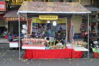 Hòa mình vào không khí đón Tết Nhâm Dần 2022 trên phố bích họa Phùng Hưng