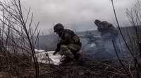 Lính Ukraine lái xe tăng T-64BV đào tẩu sang phía Nga
