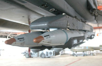 [ẢNH] Israel vừa sử dụng loại vũ khí gì khiến Nga, Iran lẫn Syria đều 