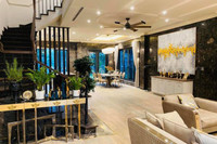 [ẢNH] Diễn viên đại gia Lã Thanh Huyền: Sinh nhật tuổi 35 trong biệt thự đắt giá cùng dàn sao ‘hot’ 