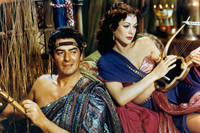 [ẢNH] Nữ minh tinh đầu tiên khỏa thân trên màn ảnh - Hedy Lamarr 