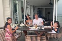 [ẢNH] Vẻ nóng bỏng của 'cô giáo' catwalk tại Hoa hậu Việt Nam 2020 dù đã qua 2 lần sinh nở