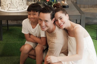 [ẢNH] Kim Lý cầu hôn Hồ Ngọc Hà: Chuyện tình 3 năm của cặp đôi ‘phim giả tình thật’ đình đám nhất showbiz Việt