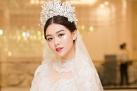 [ẢNH] Dàn Hoa hậu, Á hậu Việt kết hôn sớm sau đăng quang