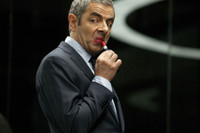 [ẢNH] Bất ngờ trước cuộc sống của vua hài ‘Mr Bean’ ở tuổi 65