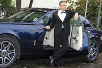 [ẢNH] Bất ngờ trước cuộc sống của vua hài ‘Mr Bean’ ở tuổi 65